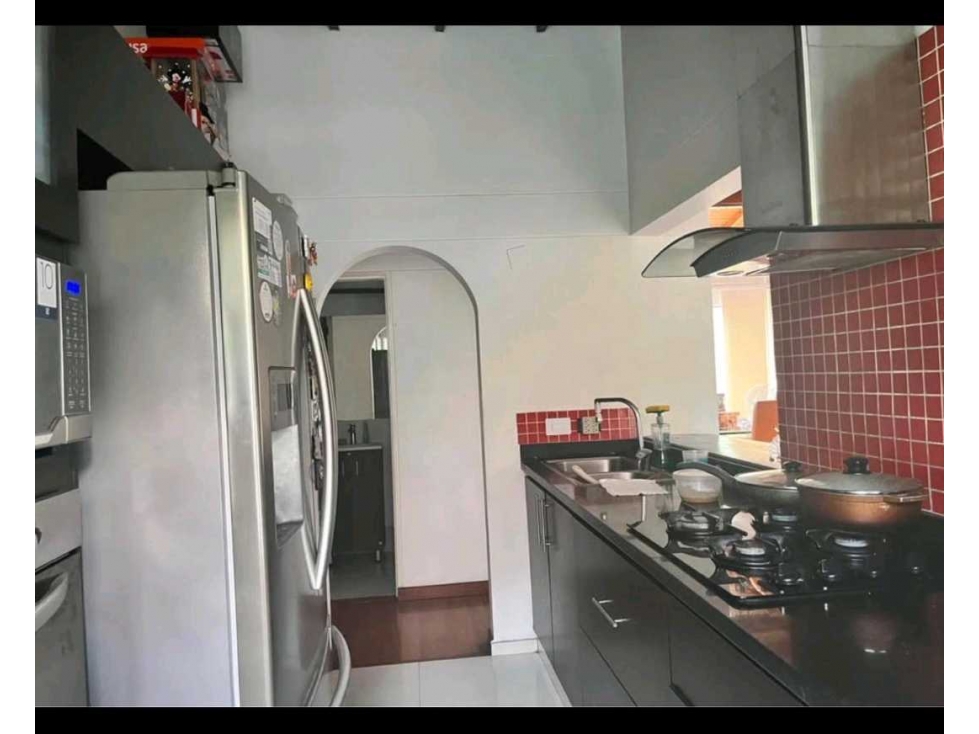 Venta de apartamento en la Loma San Julián, piso 5 — foto 3