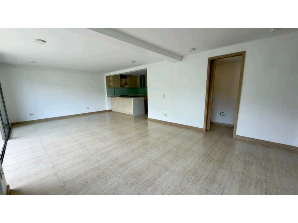 VENTA DE APARTAMENTO EN LA LOMA DE LOS BERNAL RANGO8