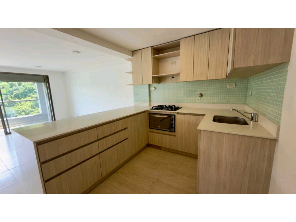 VENTA DE APARTAMENTO EN LA LOMA DE LOS BERNAL RANGO8 — foto 2