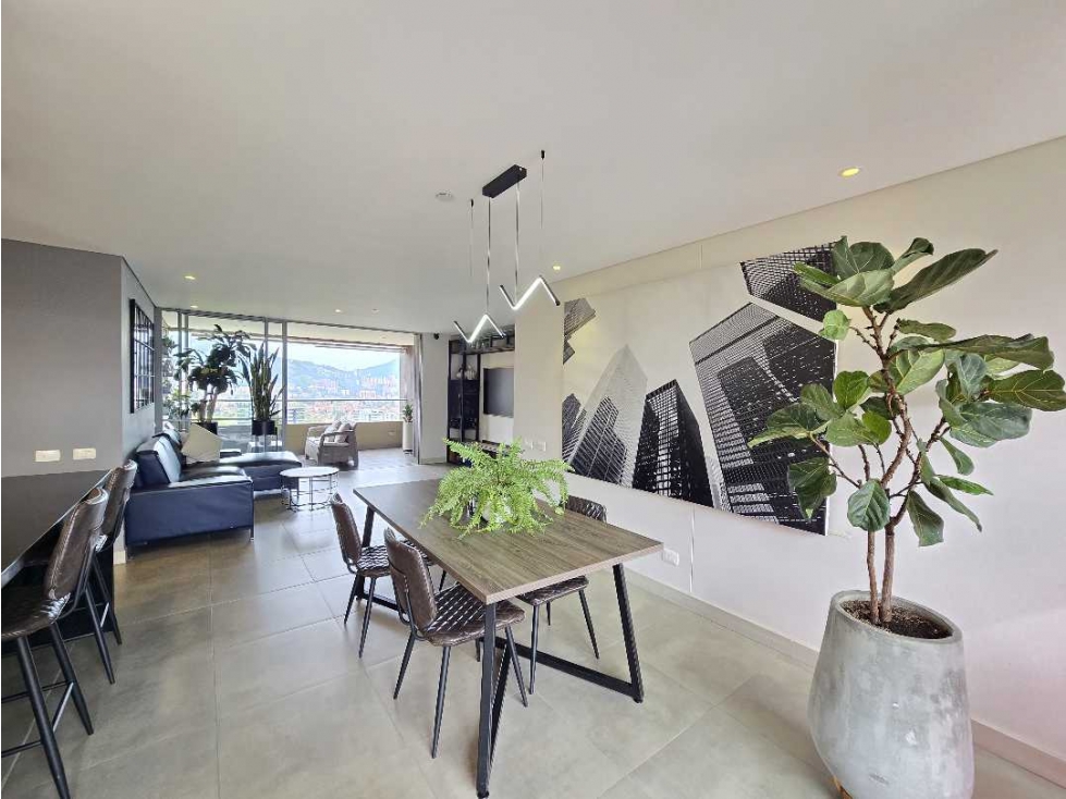 Venta de apartamento en La Loma de Benedictinos. Piso muy alto. — foto 6