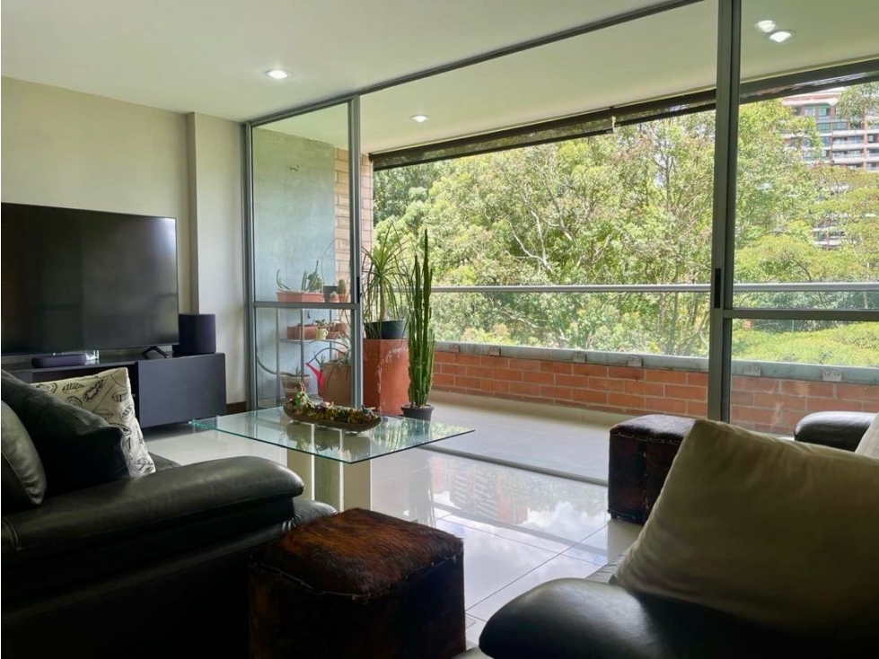 VENTA DE APARTAMENTO EN LA LOMA DEL CHOCHO ENVIGADO