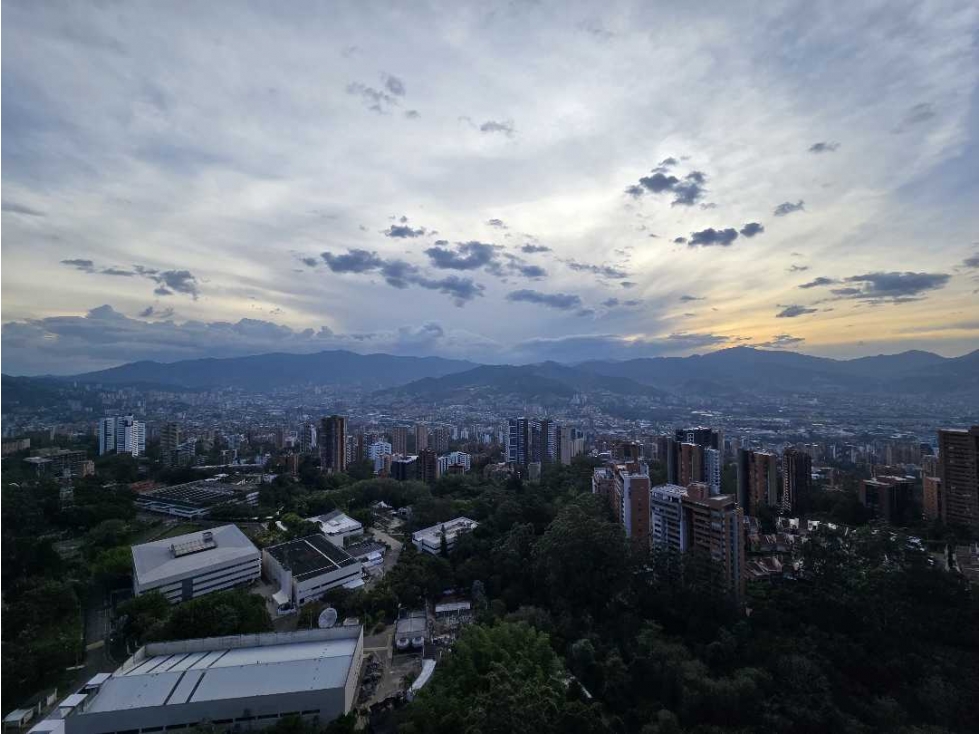 Venta de apartamento en La Loma del Tesoro — foto 6