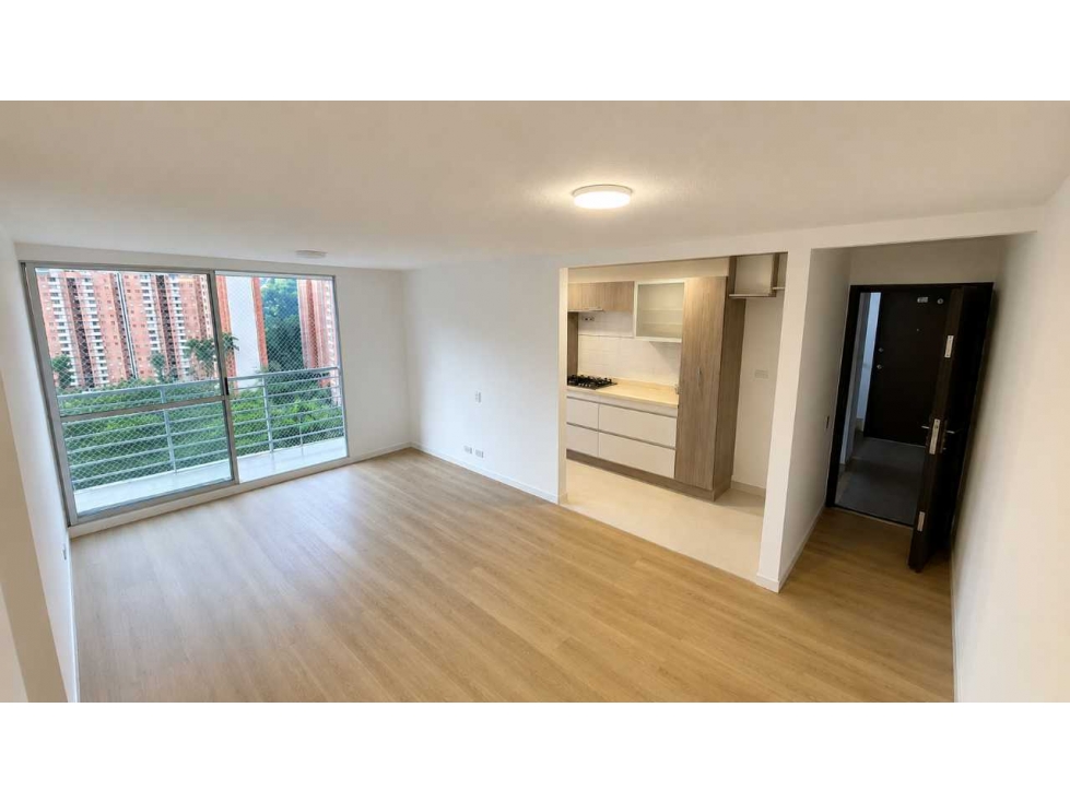 VENTA DE APARTAMENTO EN LA LOMA DE LOS BERNAL RANGO 6