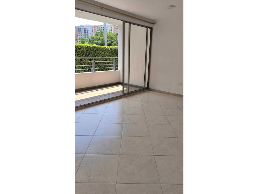 Venta de apartamento en la Loma de los Bernal, Medellín