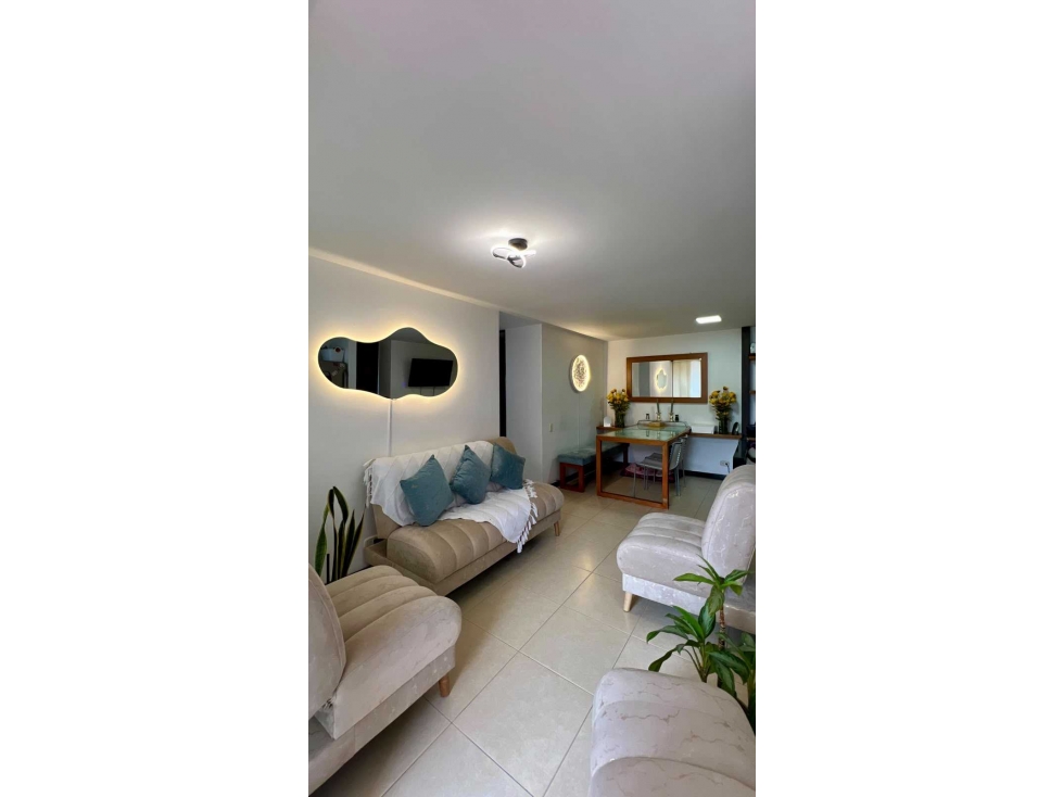 Venta de apartamento en la Loma del Indio, Medellín, piso alto — foto 5