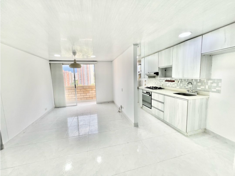 Venta de apartamento en la loma de los Bernal — foto 6