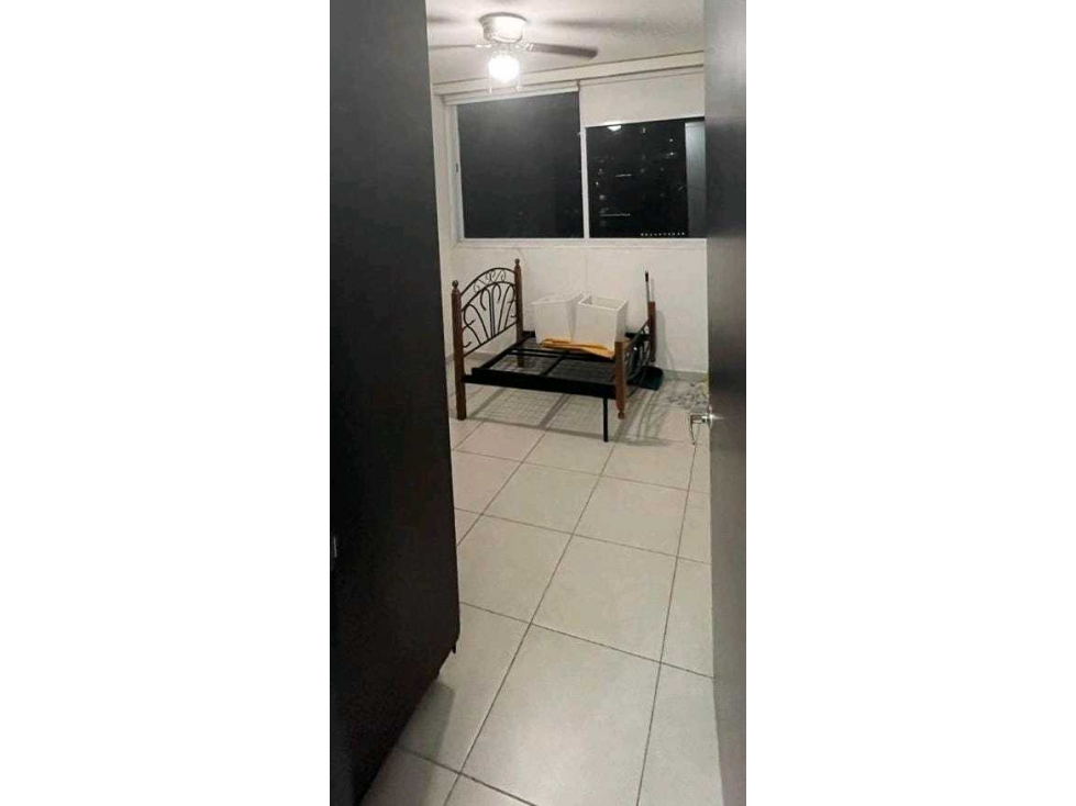 VENTA DE APARTAMENTO EN LA TUMBA MUERTO DE 3 RECAMARAS. — foto 4