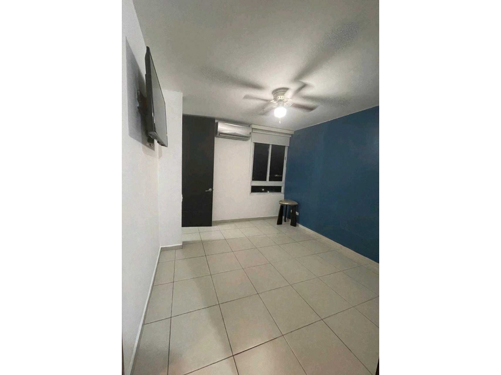 VENTA DE APARTAMENTO EN LA TUMBA MUERTO DE 3 RECAMARAS.