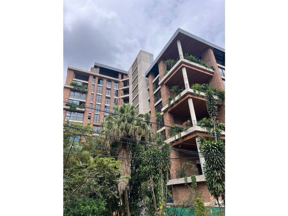 Venta de apartamento en las lomas poblado — foto 2
