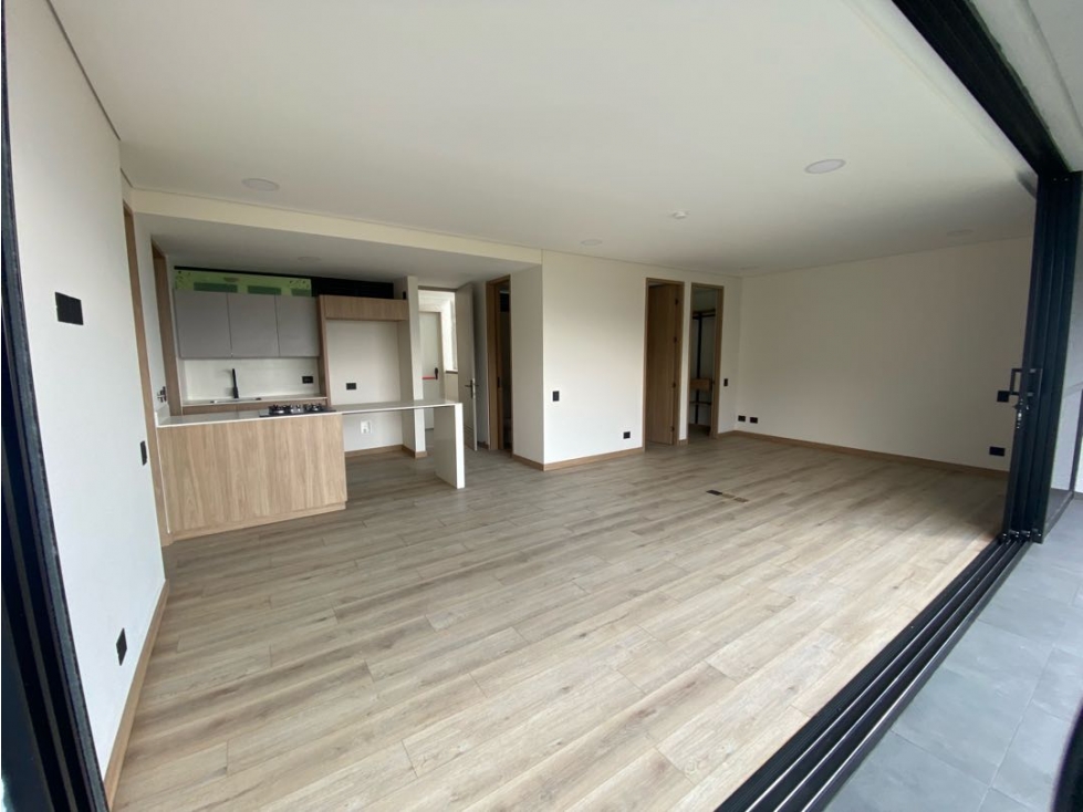 VENTA DE APARTAMENTO EN LAS PALMAS PISO 18 — foto 4