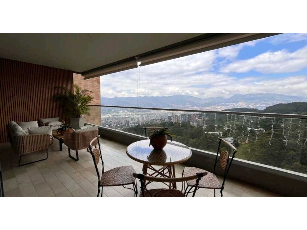 VENTA DE APARTAMENTO EN EL POBLADO PISO ALTO, SECTOR EL BOSQUE. — foto 4