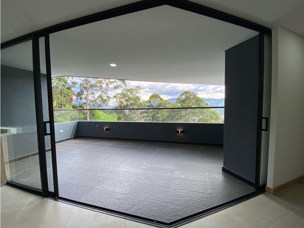 VENTA DE APARTAMENTO EN LAS PALMAS — foto 2