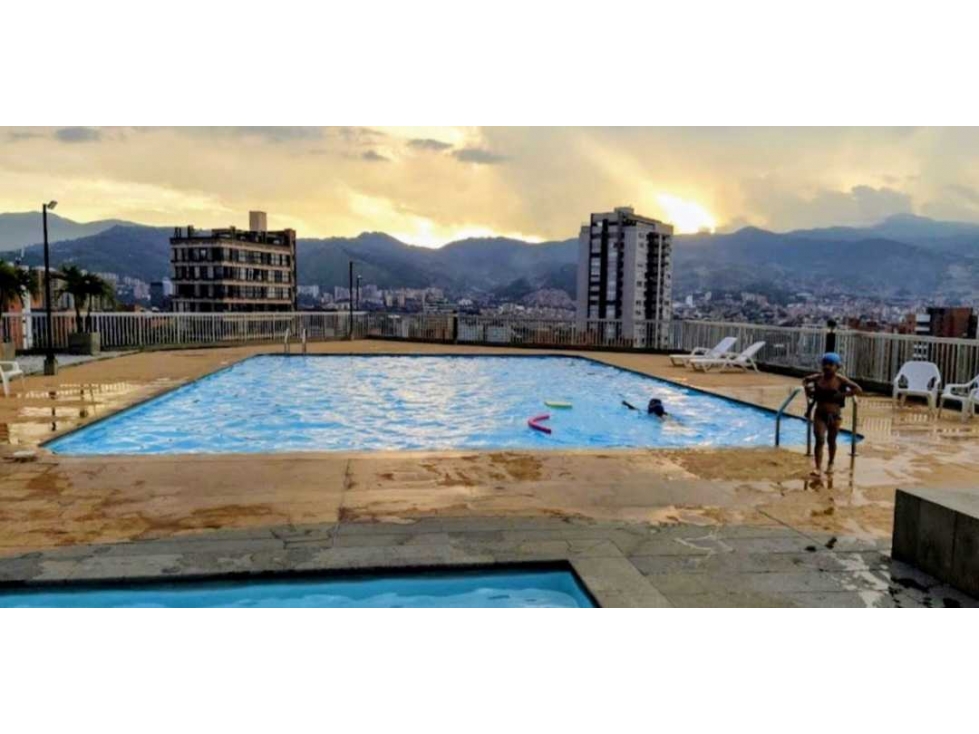 VENTA DE APARTAMENTO EN LAS PALMAS CON VISTA A MEDELLÍN.