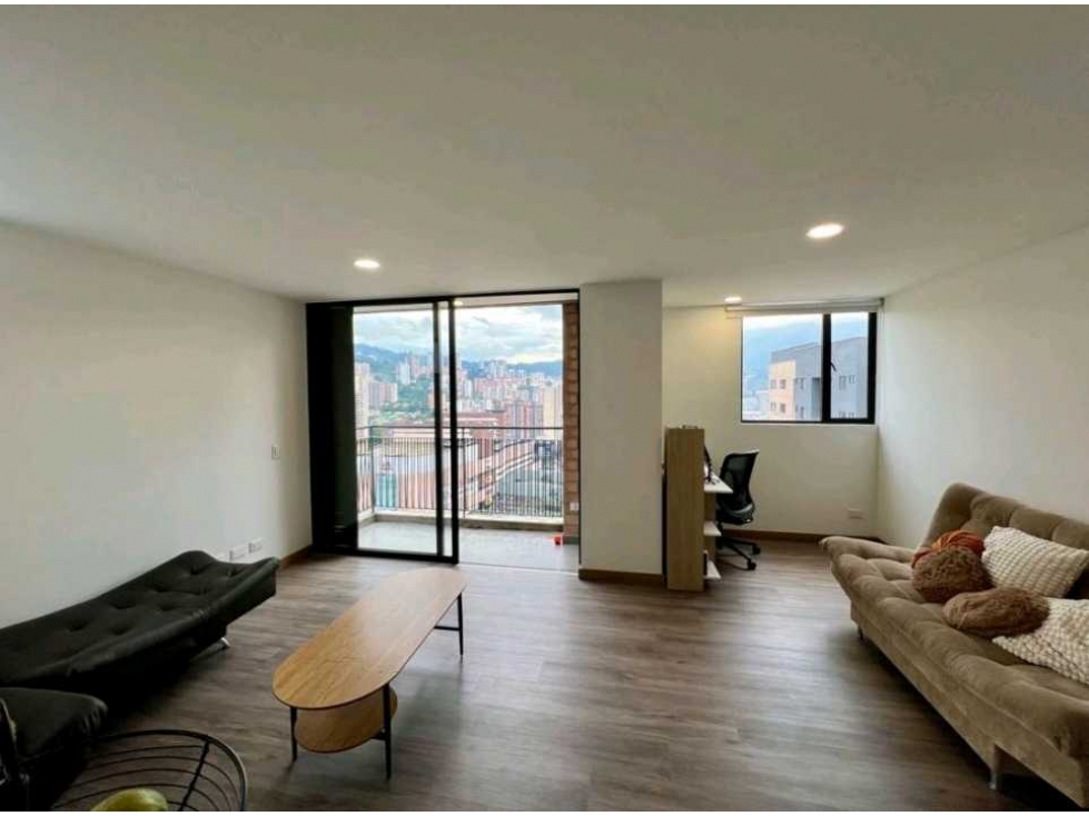 VENTA DE APARTAMENTO EN LAS VEGAS, ENVIGADO. — foto 2