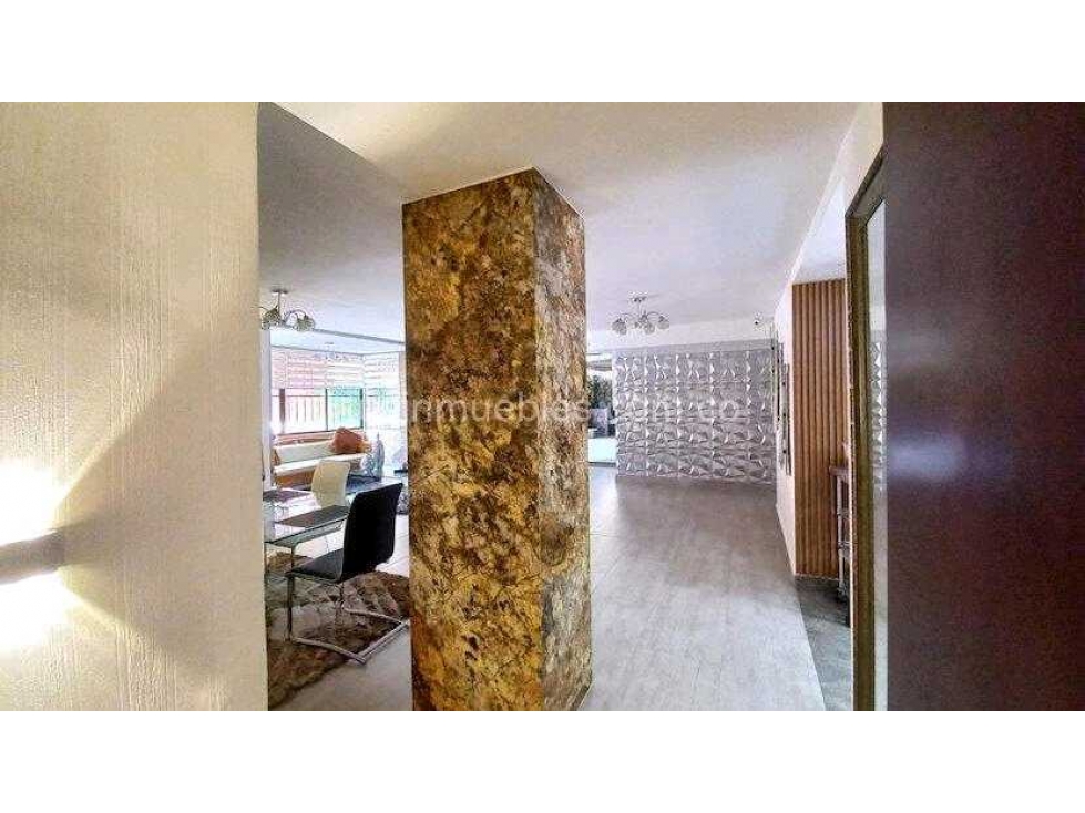 Venta de apartamento en Laureles remodelado con terraza, primer piso — foto 4