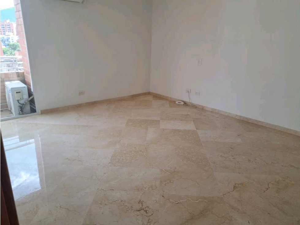 Venta de apartamento en Laureles, piso 10, Medellín, portería 24 horas — foto 4