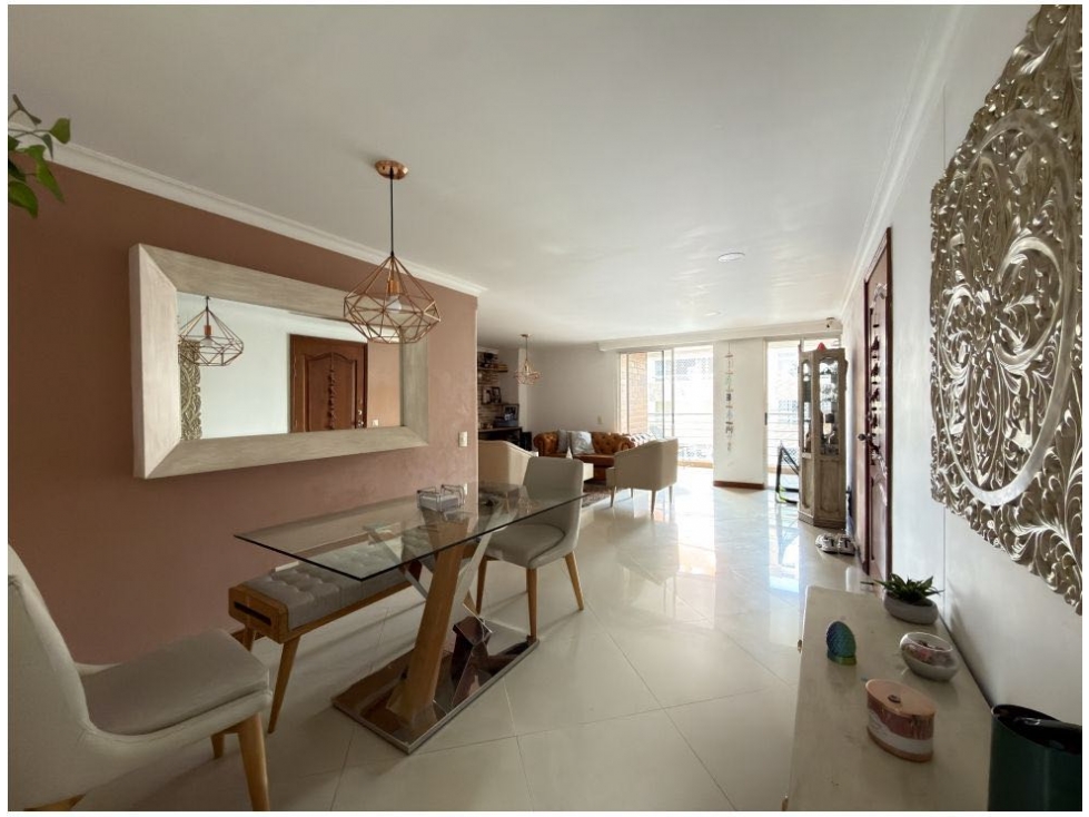 VENTA DE APARTAMENTO EN LAURELES