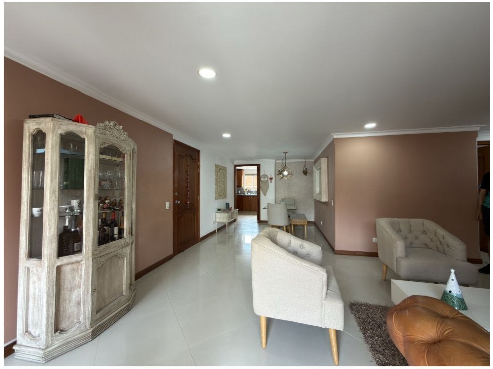 VENTA DE APARTAMENTO EN LAURELES — foto 3