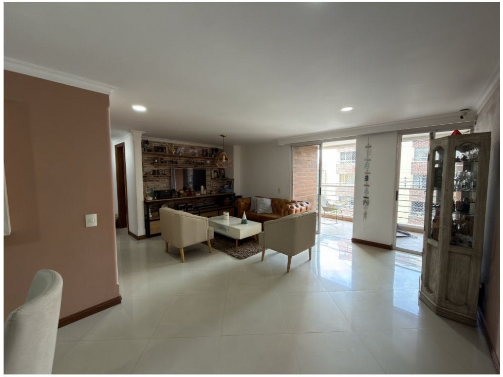 VENTA DE APARTAMENTO EN LAURELES — foto 4