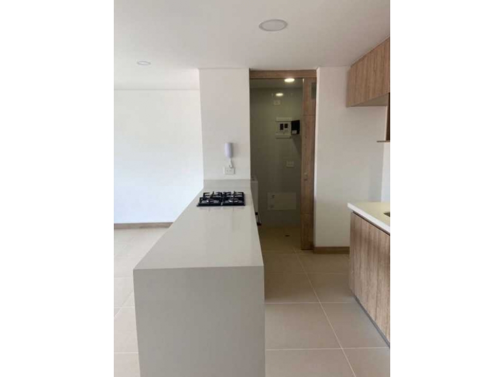 VENTA DE APARTAMENTO EN LAURELES PARA ESTRENAR. — foto 4