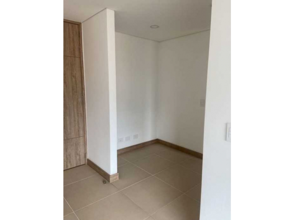 VENTA DE APARTAMENTO EN LAURELES PARA ESTRENAR. — foto 6