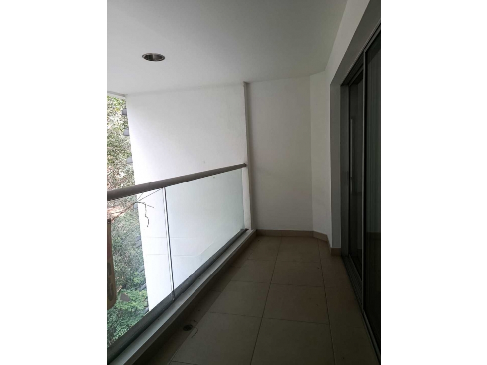 VENTA DE APARTAMENTO EN LAURELES, SANTA TERESITA. — foto 3