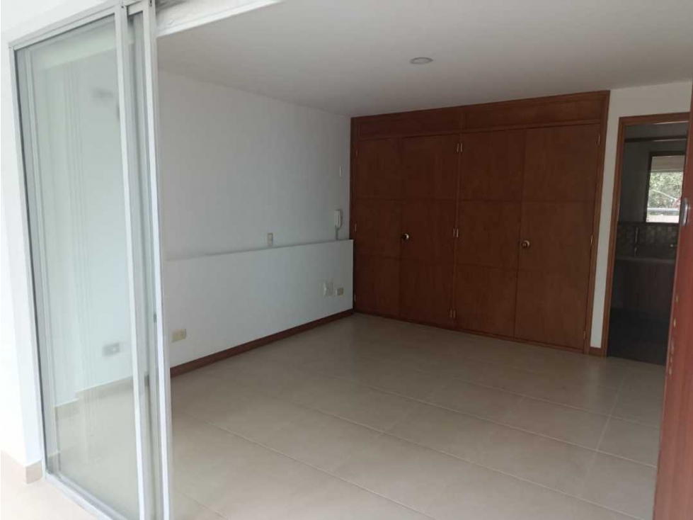 VENTA DE APARTAMENTO EN LAURELES, SANTA TERESITA. — foto 4