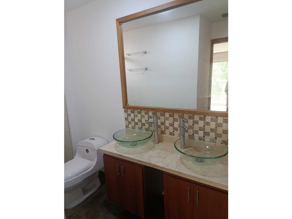 VENTA DE APARTAMENTO EN LAURELES, SANTA TERESITA. — foto 5