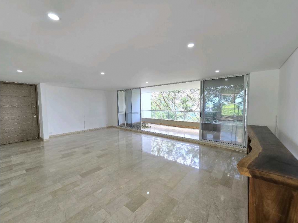 Venta de apartamento en Loma del Tesoro