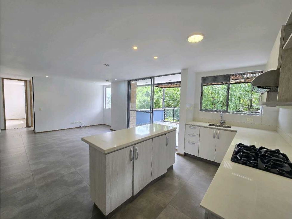 Venta de apartamento en Loma del Esmeraldal — foto 3