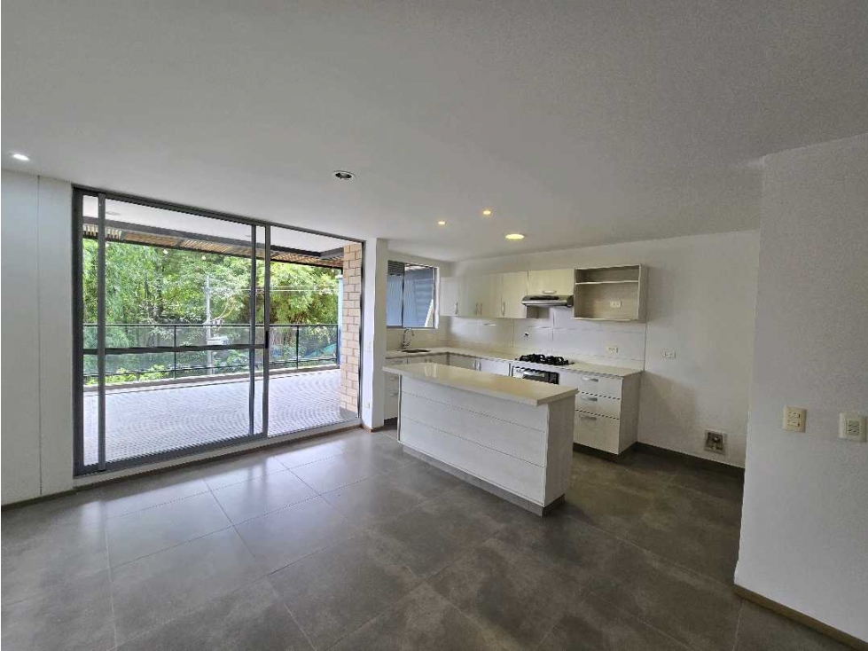 Venta de apartamento en Loma del Esmeraldal