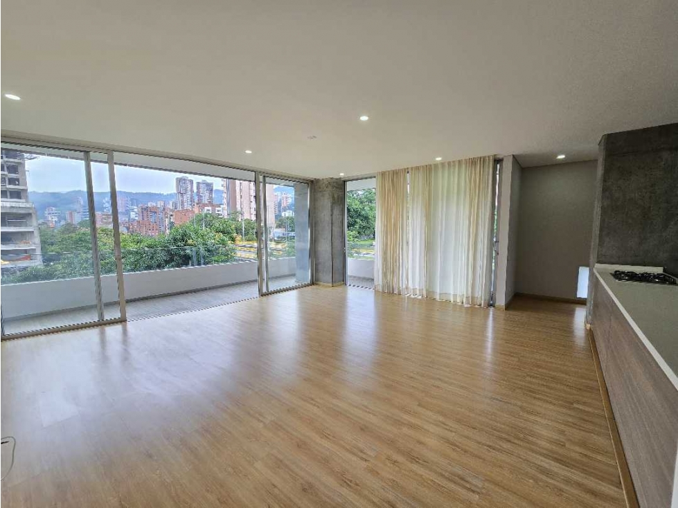 Venta de apartamento en Loma de Los Parra — foto 3