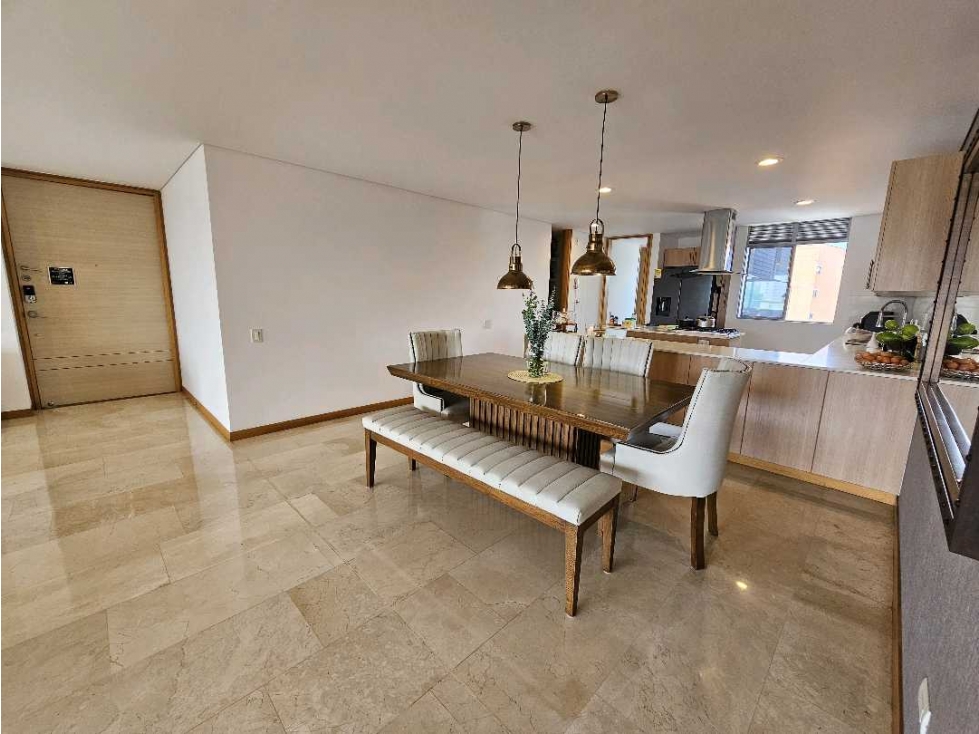 VENTA DE APARTAMENTO EN LOMA LOS BENEDICTINOS — foto 2