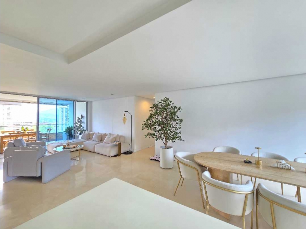 Venta de apartamento en Los Balsos. Loma San Michel — foto 2