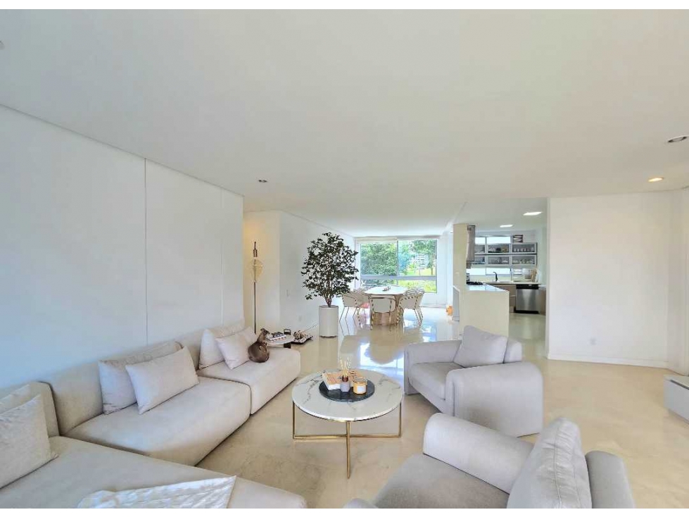 Venta de apartamento en Los Balsos. Loma San Michel — foto 4