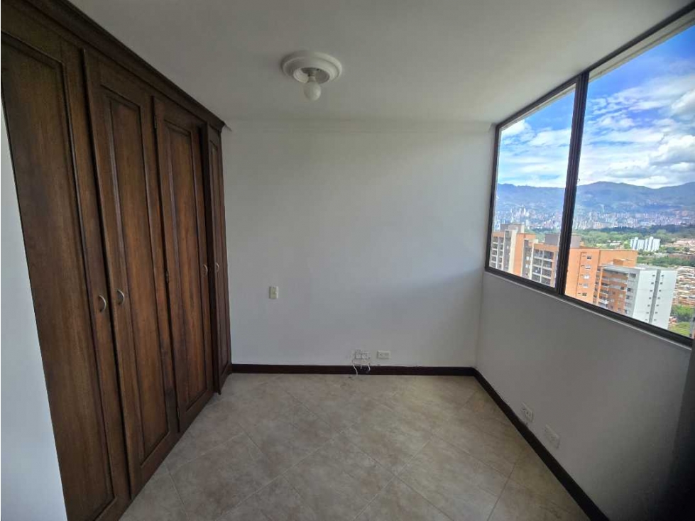 VENTA DE APARTAMENTO EN LOS BERNAL — foto 2