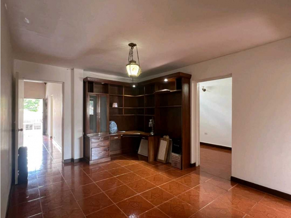 VENTA DE APARTAMENTO EN LOS COLORES CON TERRAZA. — foto 5