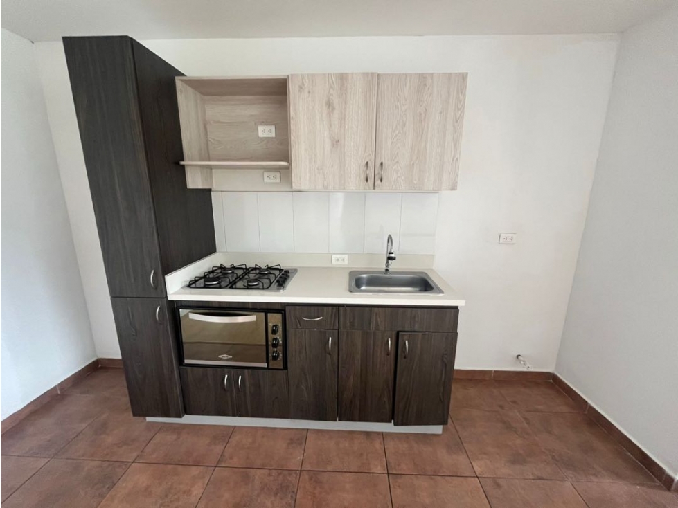 VENTA DE APARTAMENTO EN COPACABANA MACHADO