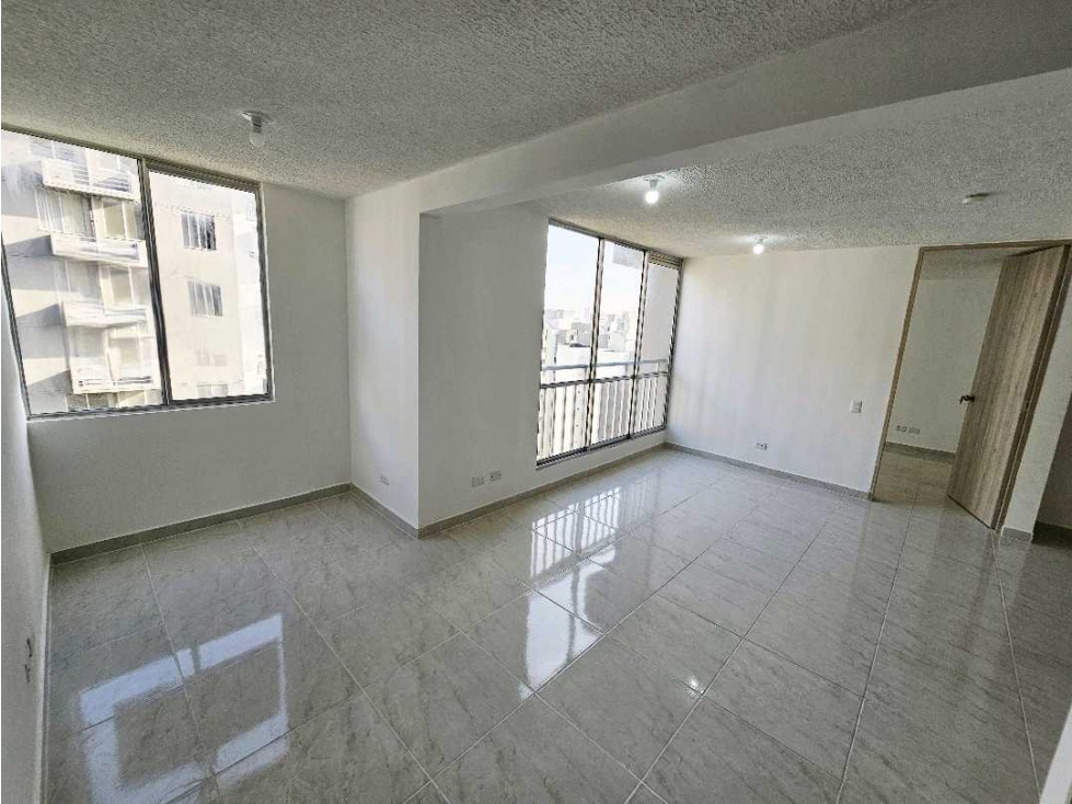 VENTA DE APARTAMENTO EN MALLORQUIN — foto 3