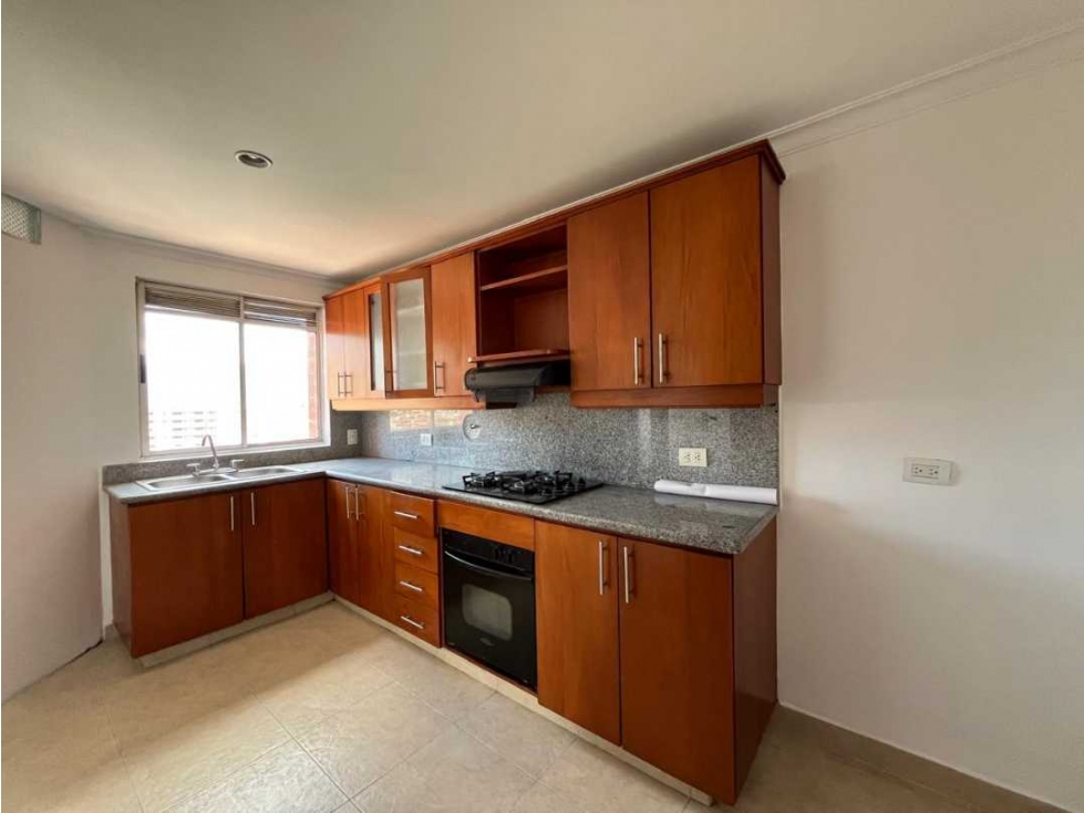 VENTA DE APARTAMENTO EN MEDELLÍN SECTOR LAURELES SEGUNDO PARQUE — foto 5