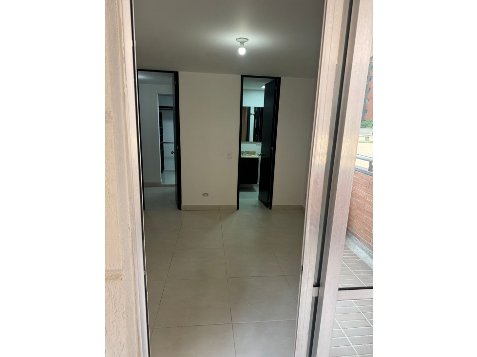 VENTA DE APARTAMENTO EN MEDELLIN - EL POBLADO CIUDAD DEL RIO — foto 5