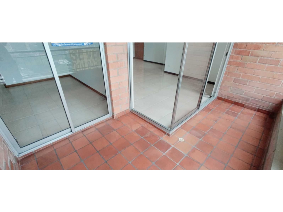 Venta de apartamento en medellin, el poblado, 95 m², Piscina — foto 3