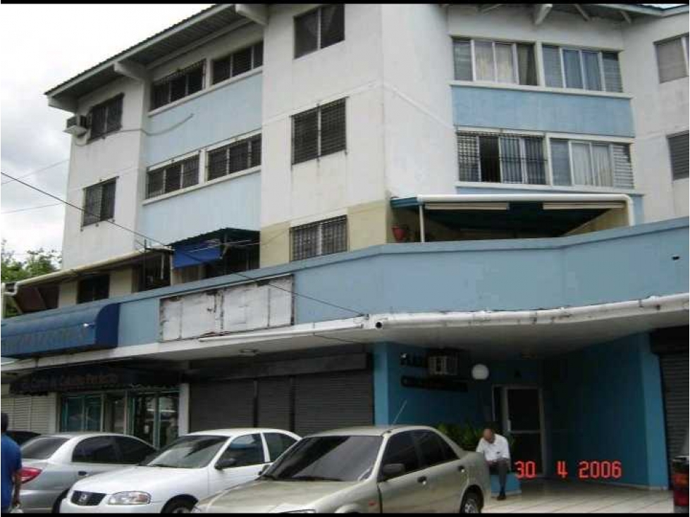 Venta de Apartamento en Parque Lefevre, PH Plaza Cincuentenario