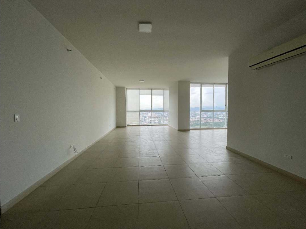 VENTA DE APARTAMENTO EN PH COUNTRY CLUB 245M2 COSTA DEL ESTE JP — foto 3