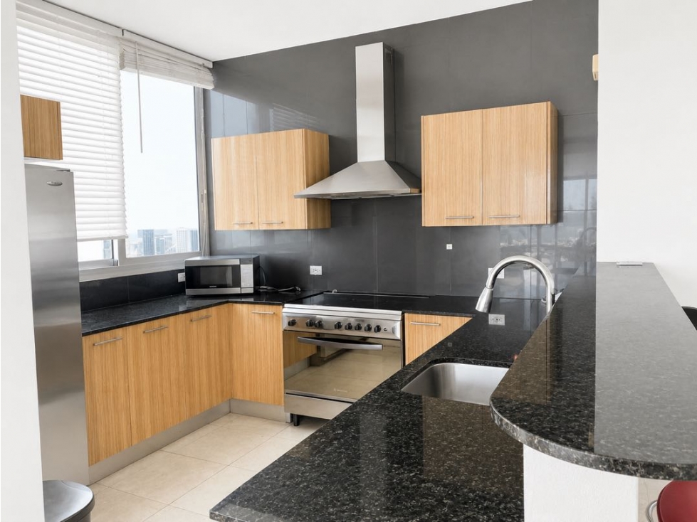 VENTA DE APARTAMENTO EN PH SKY RESIDENCES — foto 3