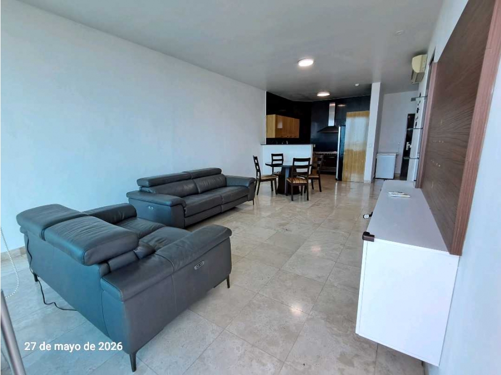 VENTA DE APARTAMENTO EN PH SKY.