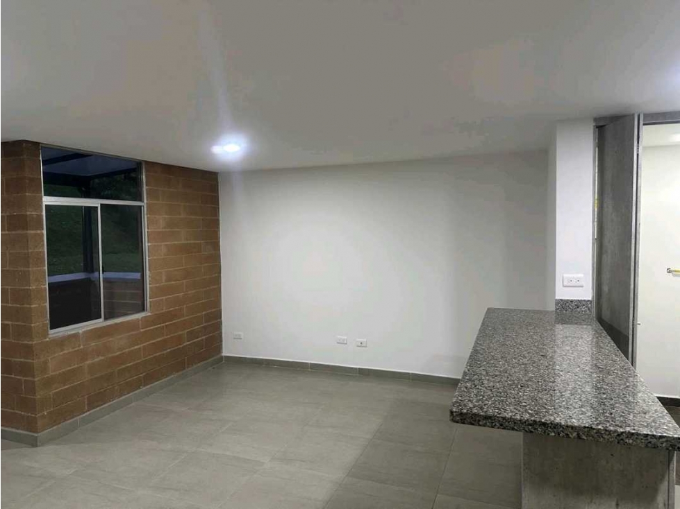 VENTA DE APARTAMENTO EN POBLADO LA LOMA DEL INDIO — foto 3