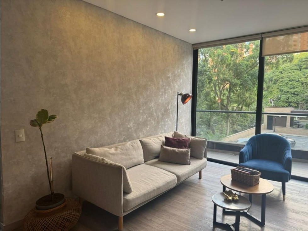 VENTA DE APARTAMENTO EN POBLADO - LOS BALSOS, PERMITE RENTA CORTA — foto 2