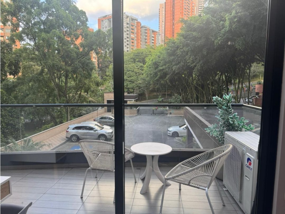 VENTA DE APARTAMENTO EN POBLADO - LOS BALSOS, PERMITE RENTA CORTA — foto 4