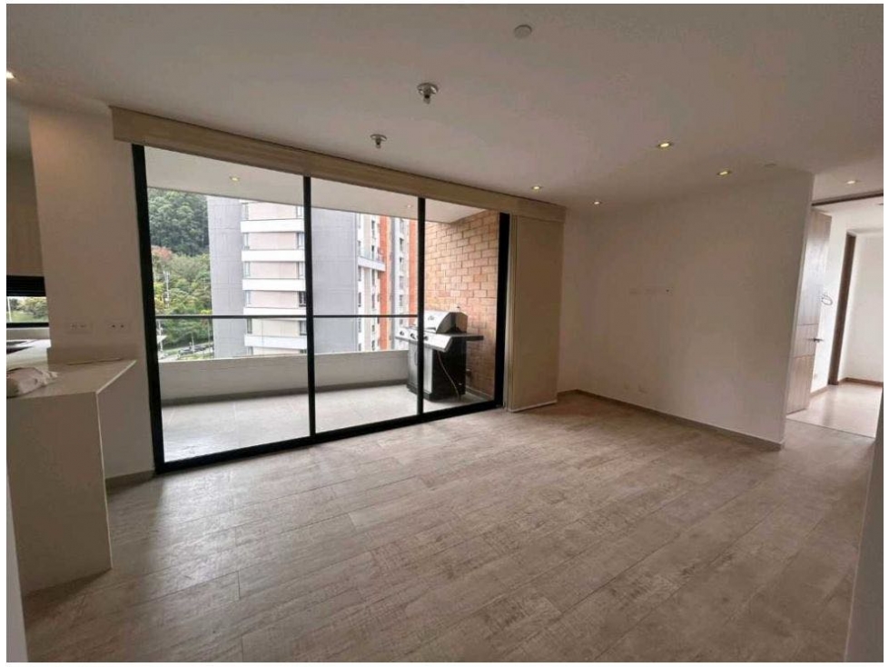 VENTA DE APARTAMENTO EN POBLADO- CASTROPOL
